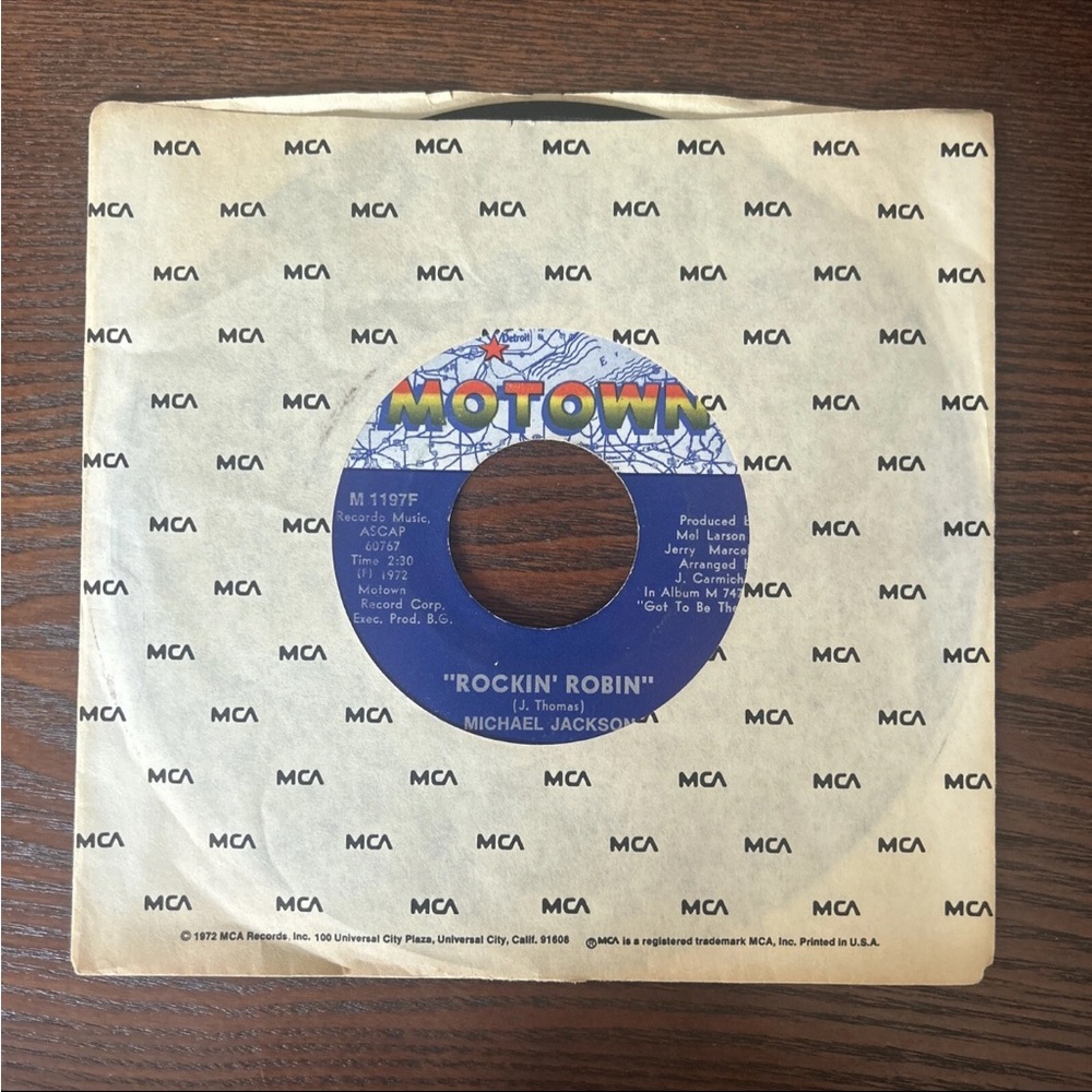 Michael Jackson Motown Vinyl Record 7”- Rockin' Robin, Love Is Here And Now… - Picture 3 of 3